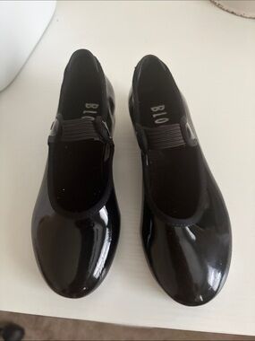 Girls Bloch Tap Shoes